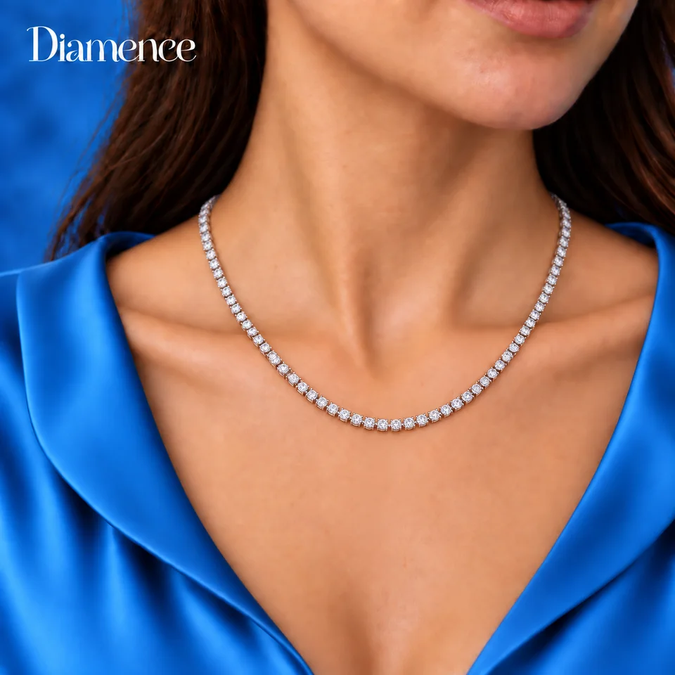 Теннисное колье Круг — изображение посадки из каталога Diamence
